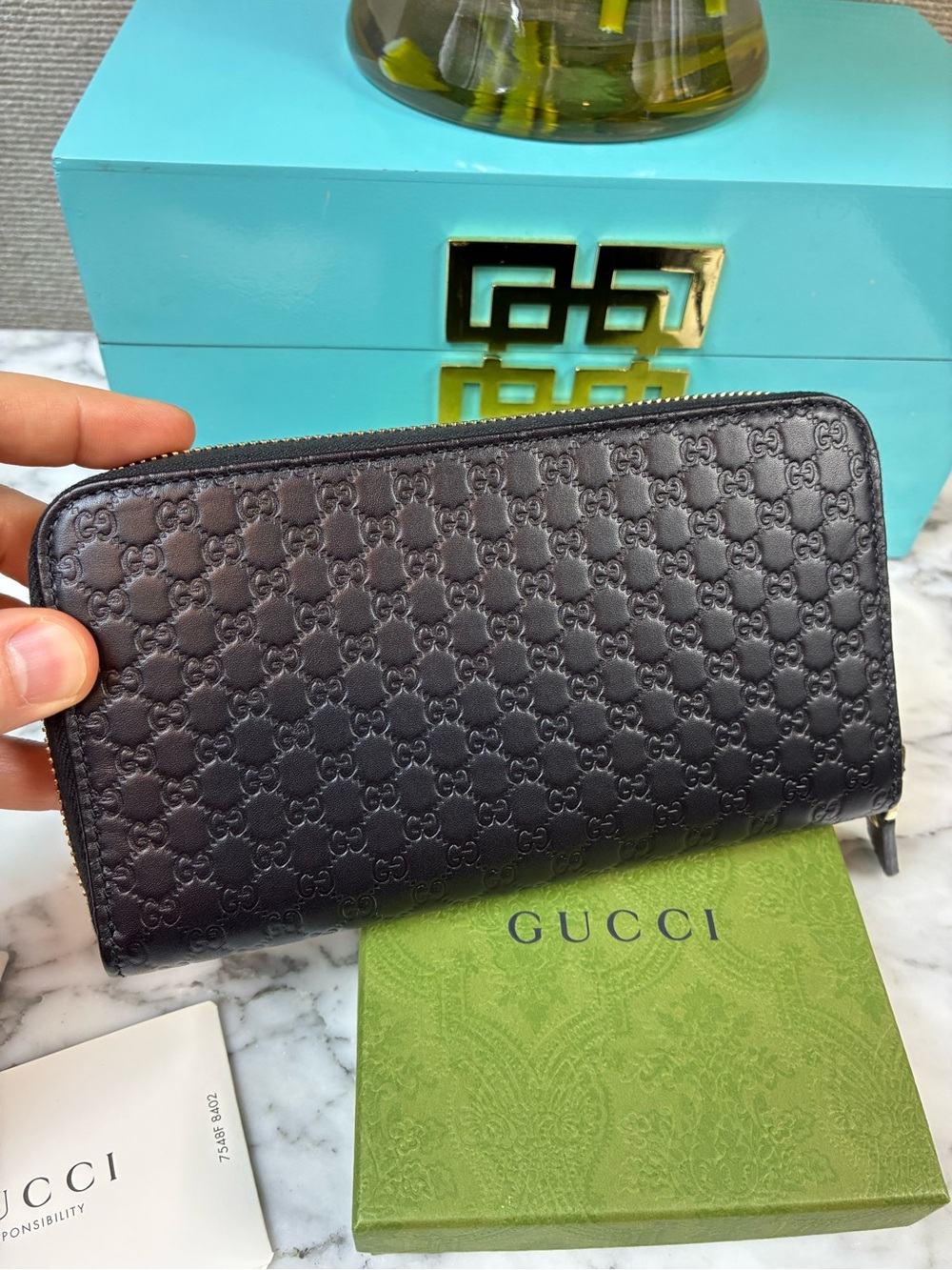 Gucci Black Nero Micro Guccissima GG Leather Zip Around Wallet - NWOT - Picture 6 of 12